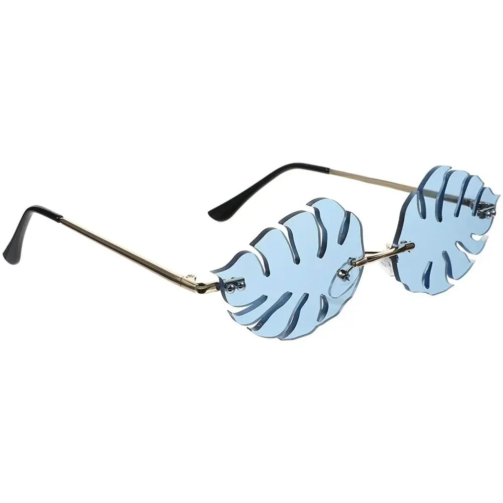 Kiss light blue